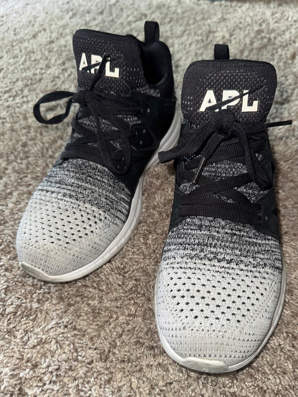 APL Ascend Tennis Shoe Women’s 9 Lululemon Collab Black / White Hi Top Sneaker